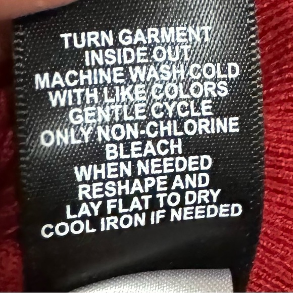 Torrid Women's Plus Size 2X Cranberry Red Pullover Sweater Round Neck Holiday - Picture 6 of 9